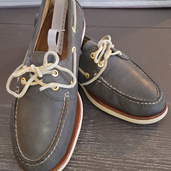 Sperry Navy Blue Men's 10M Boat Shoes. GOLD CUP!!! Just Broken In.